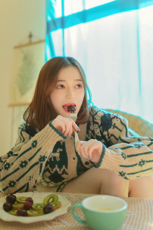 欧美致敬很多经典的黑白MV